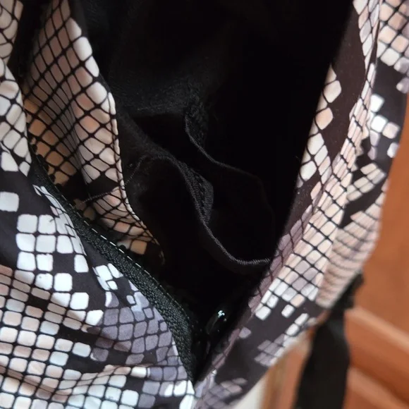 Lululemon the Fluffiest Vest Reversible